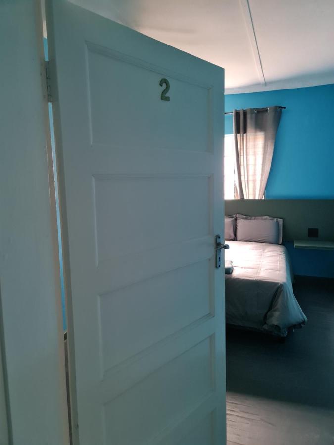 Hasate Guest House ,4 St James Street Oakdale Belliville Cape Town South Africa Exterior photo