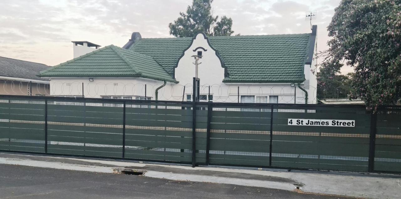 Hasate Guest House ,4 St James Street Oakdale Belliville Cape Town South Africa Exterior photo